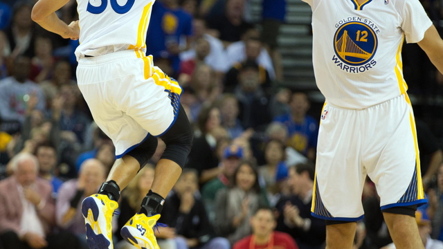 VIDEO: Bogut stuns Pelicans with 1st 3-pointer in 3 years