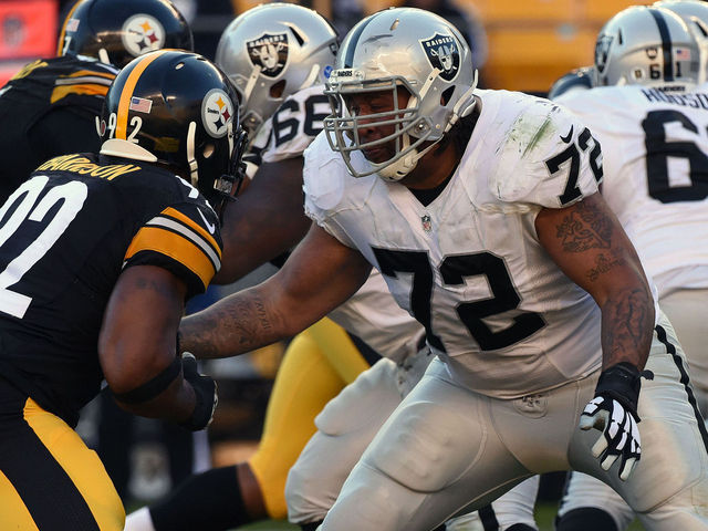 Report: Raiders' all African-American O-line to protest during anthem