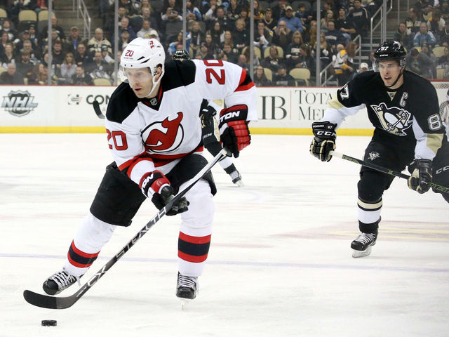 Report: Devils will trade leading scorer Stempniak, Schlemko at right price