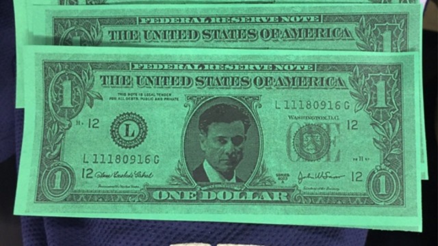 VIDEO: Pitt fans throw fake money during Rick Pitino introduction