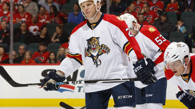 Report: Shawn Thornton to join business side of Panthers next season