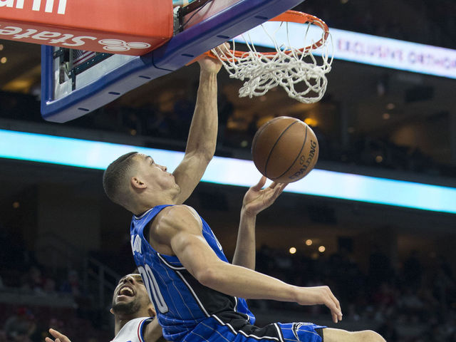 VIDEOS: Aaron Gordon busts out 2 eye-popping dunks