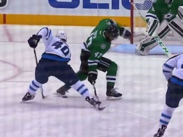 VIDEO: Jets' Armia undresses Oduya, scores 2nd of night