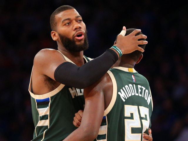 VIDEO: Bucks' Middleton, Monroe get into it on sidelines in loss to Celtics