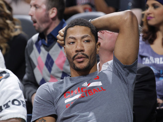 Watch: Rose accidentally drops F-bomb at Knicks intro presser