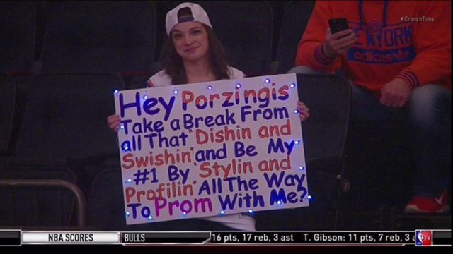 Knicks fan asks Porzingis to prom