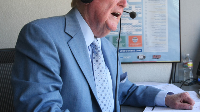 Watch: Vin Scully describes childhood love for Cardinals