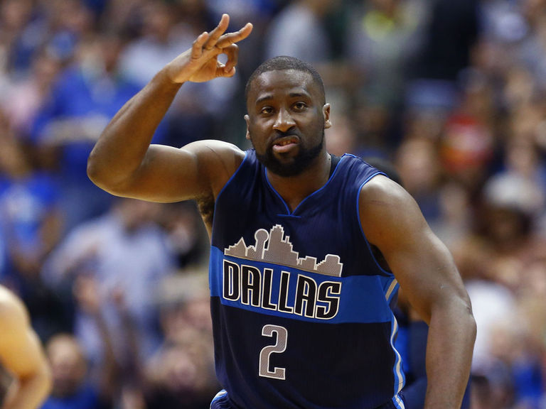 Felton, Mavs erase 14-point 4th-quarter deficit before beating Nuggets ...