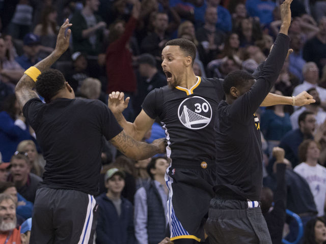 NBA reacts to Steph Curry's performance vs. Thunder