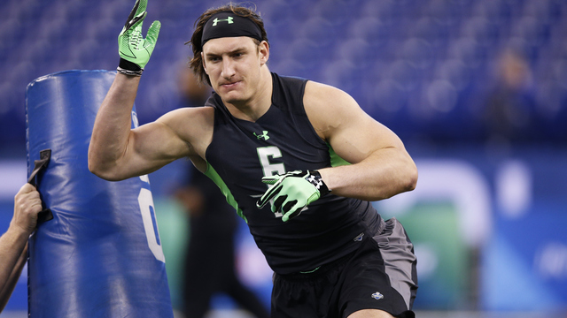 Tomlinson urges Chargers' Bosa to sign rookie contract
