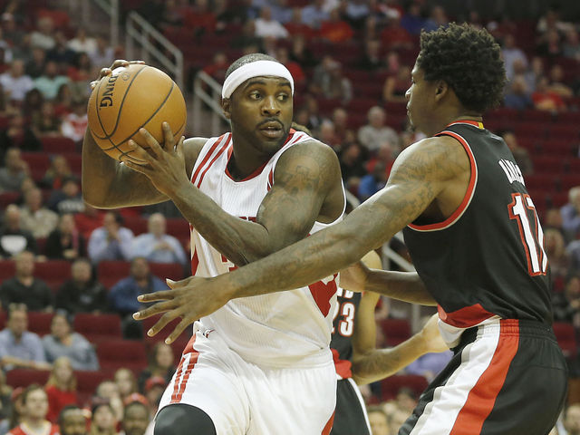 Rockets reach buyout with Ty Lawson