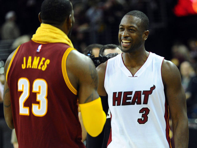 VIDEO: LeBron spends off days in Miami working out with Wade