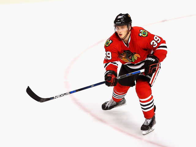 Blackhawks sign Kyle Baun to 1-way, 2-year extension