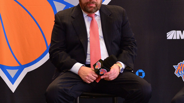 Knicks' Dolan says Oakley 'never should have made it to his seat'