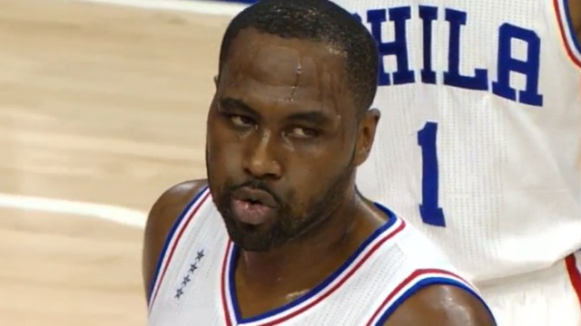 76ers sign Elton Brand to 1-year deal