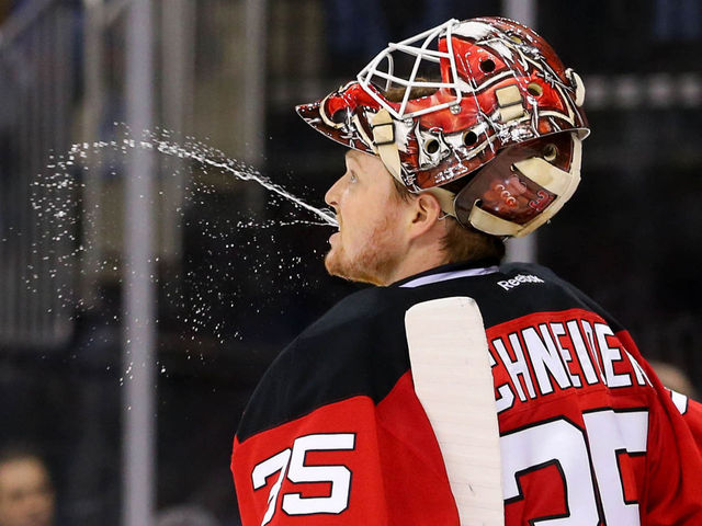 Devils' Schneider deserves to start for USA at World Cup