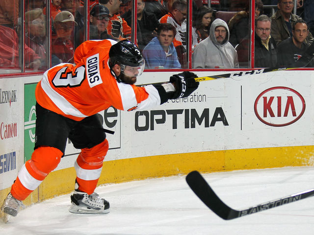 VIDEO: Flyers' Gudas scores 1st of season with slapper from center ice