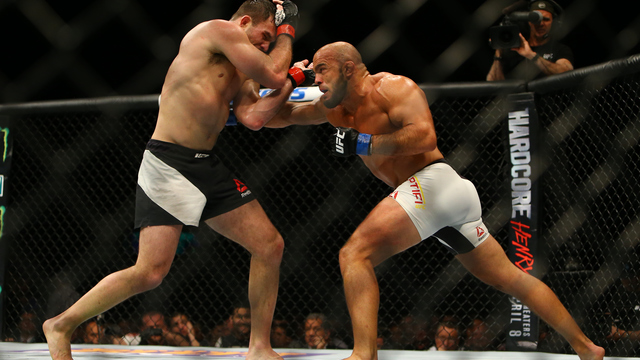 Latifi slams his way past Villante for unanimous decision win