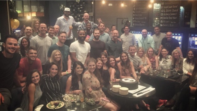 Arrieta celebrates birthday with A-list Cubs roster