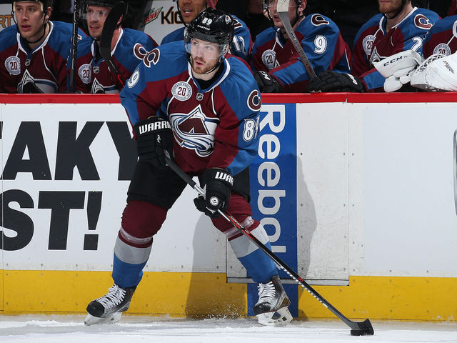 Sharks sign Boedker to 4-year deal worth reported $16M