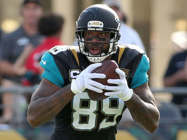 Veteran TE Marcedes Lewis joins Packers