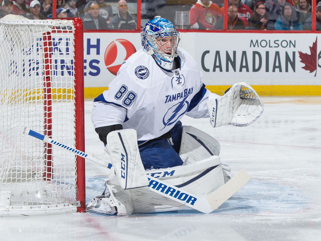 VIDEO: Lightning's Vasilevskiy foils Flyers' 2-on-0 chance