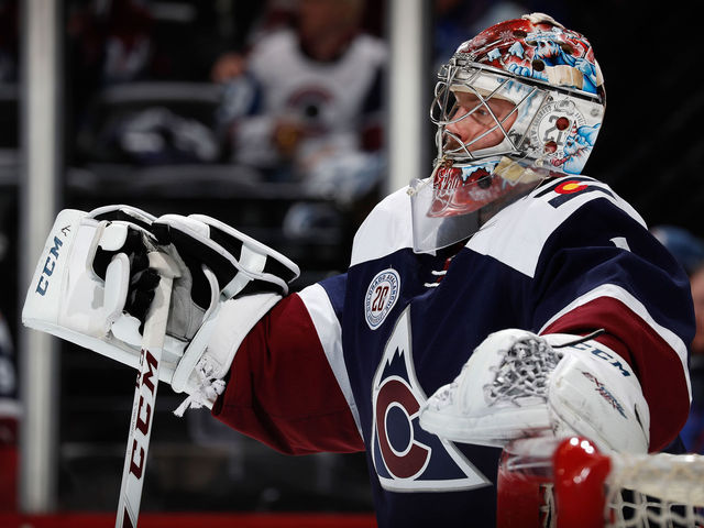 Avalanche's Varlamov steps up after being called out by Roy