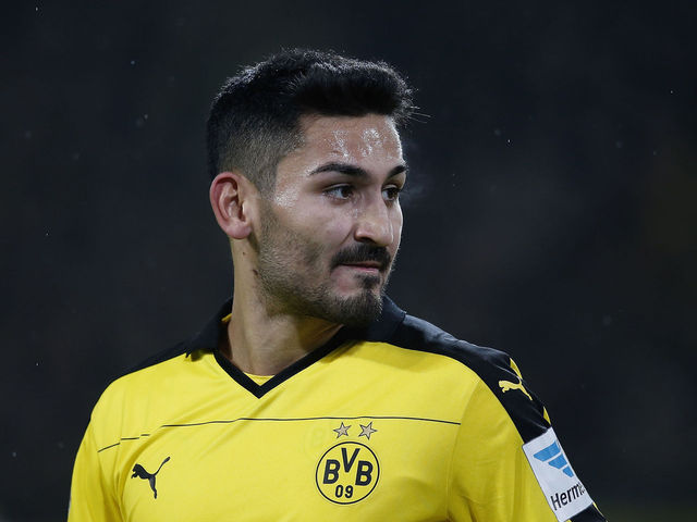 Dortmund boss 'not convinced' City-target Gundogan will stay