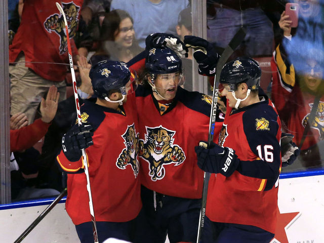 Jaromir Jagr scores twice, hits 50-point plateau for 20th time