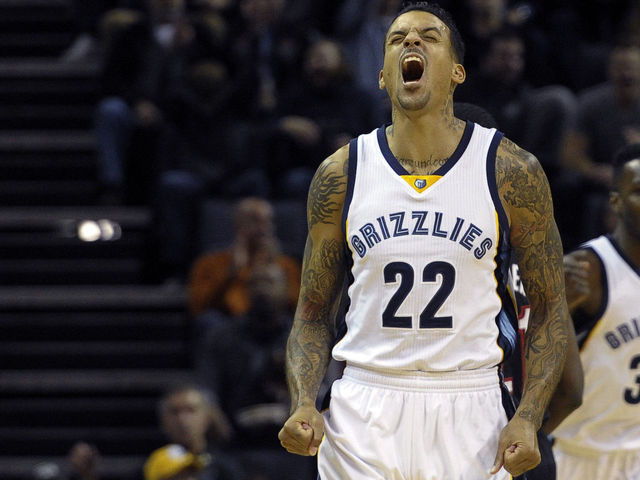 36-year-old Matt Barnes records 1st career triple-double