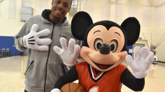 VIDEO: Mickey Mouse finds Paul Pierce with magical pass