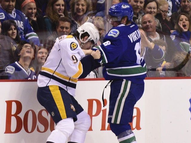 VIDEO: Forsberg comes to defense of Ribeiro, eats punches from Virtanen
