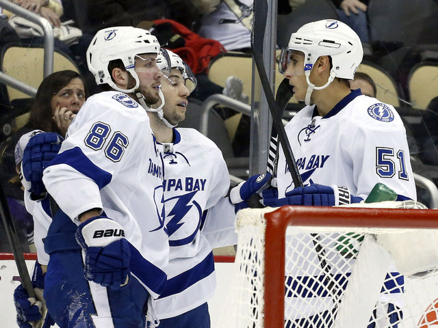 Lightning lose Kucherov, Filppula to injury in win over Jackets