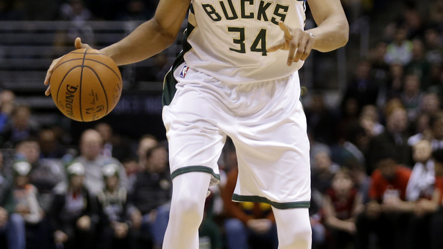 Look: Fan casts All-Star vote for Giannis on PornHub