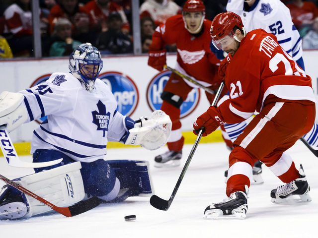 Babcock's Maple Leafs deal Red Wings significant blow