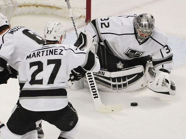 Quick sets record for shutouts by American-born goalie
