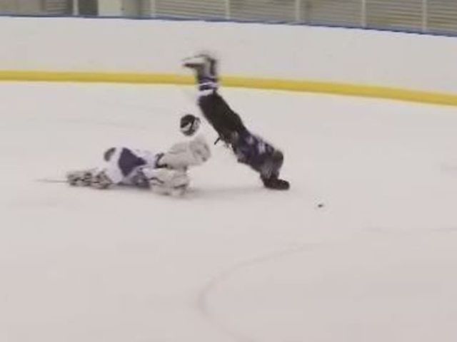 VIDEO: Ultimate poke check absolutely ruins shooter