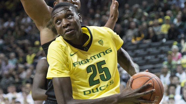 Oregon's Boucher, Bell to return, Dorsey still deciding on draft