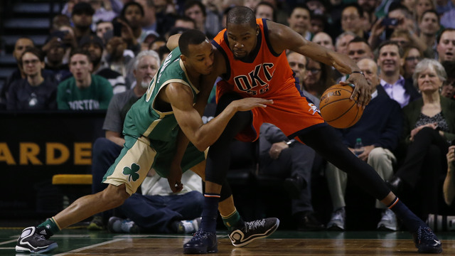 VIDEO: Celtics fans chant 'Come to Boston' at Durant