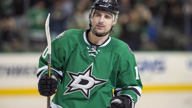 Stars GM says Sharp needs season-ending surgery, which prevented trade