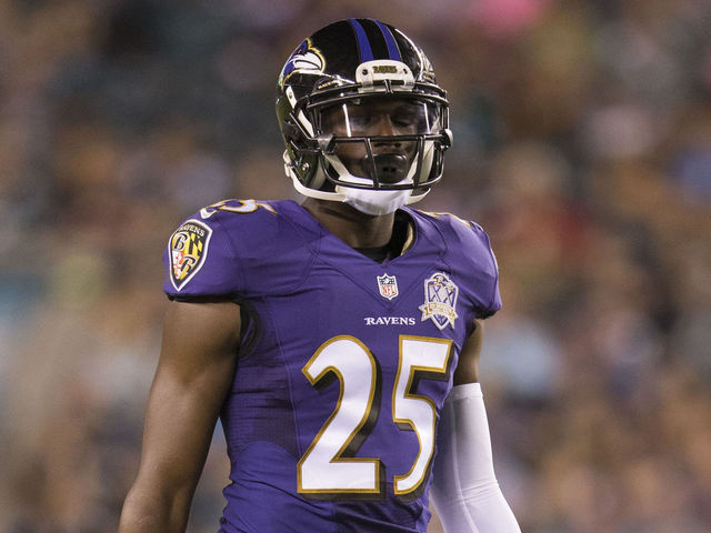 Ravens' Tray Walker dies following motorcycle accident