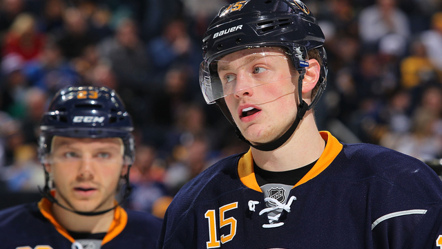 Watch: Sabres' Eichel leaves practice with ankle injury after awkward fall