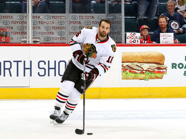 VIDEO: Jets pay tribute to Andrew Ladd in his return to Winnipeg