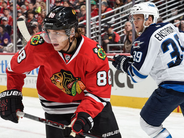 VIDEO: Patrick Kane roofs backhand over Jets' Pavelec