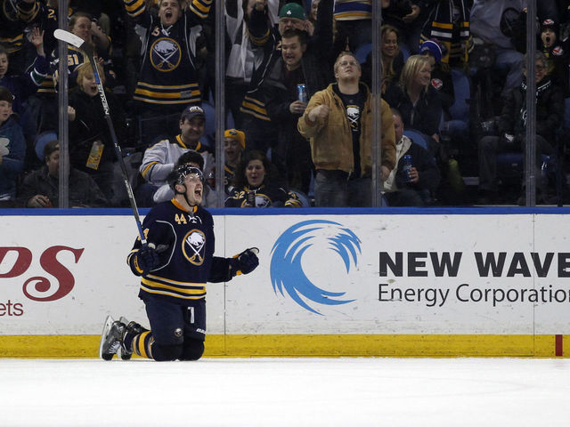 Deslauriers on post-goal skills: 'You've got to celebrate like it's your last one'