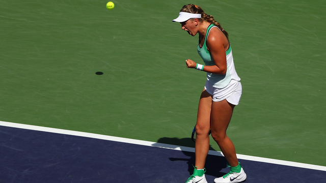 Victoria Azarenka takes down Serena Williams to win BNP Paribas Open