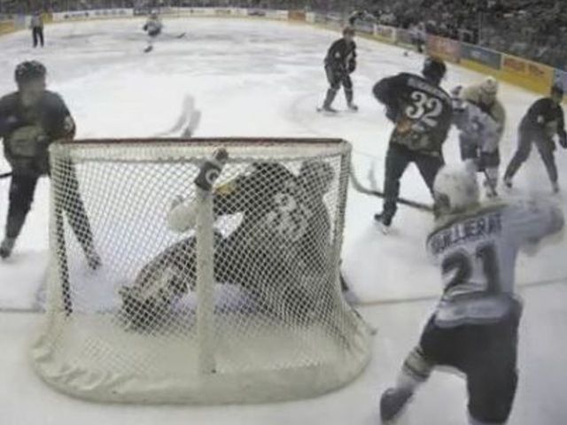 VIDEO: Penguins farmhand scores another sweet lacrosse-style goal