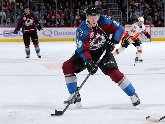 MacKinnon won't face Oilers, will be evaluated this week