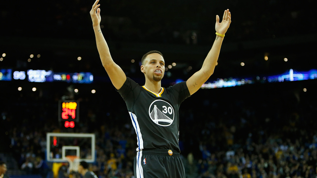 Watch: All 402 threes from Curry's record-breaking season