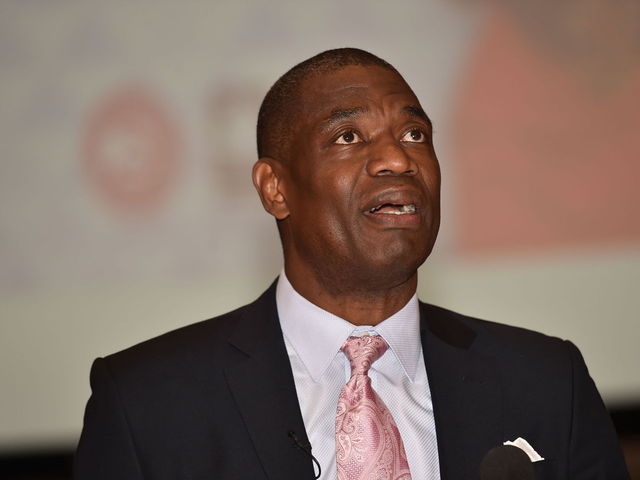 Nuggets to retire Mutombo's jersey on opening night